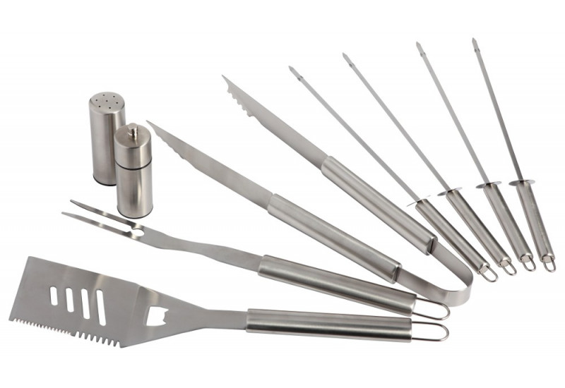 VALISETTE 9 PIECES INOX : fourchette, pince, spatule, 4 pics brochette, salière, poivrière) VALISETTE 9 PIECES INOX : fourchette, pince, spatule, 4 pics brochette, salière, poivrière)